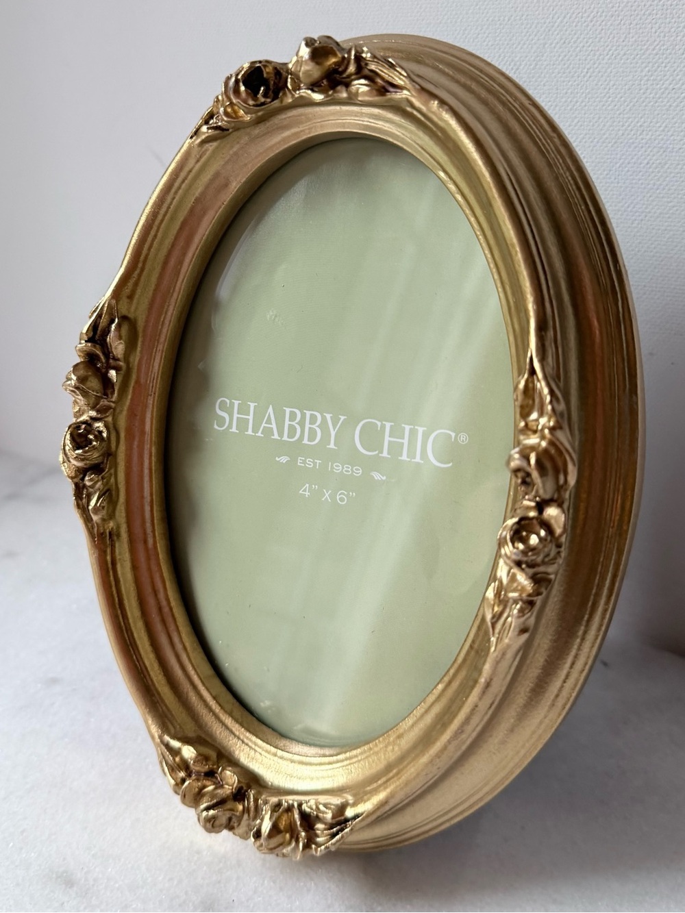 Shabby Chic Gold Oval Picture Frame - 4" x 6"